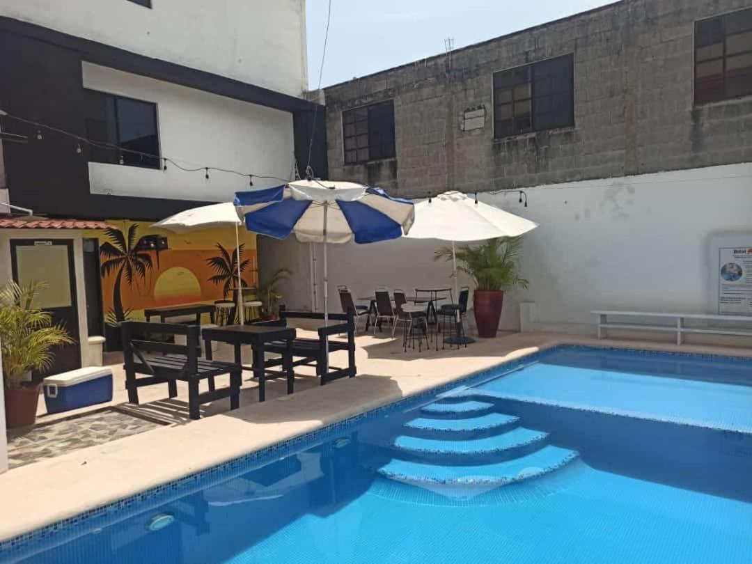Hotel Vithez 坦皮科 外观 照片